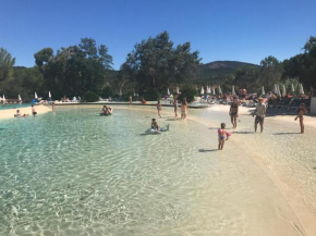 Maison du Lac, Grimaud
